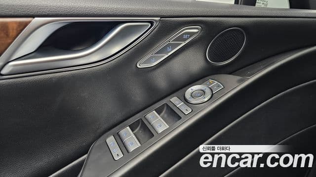 Genesis G80 (RG3) бензин 2.5 турбо AWD, 2022 14