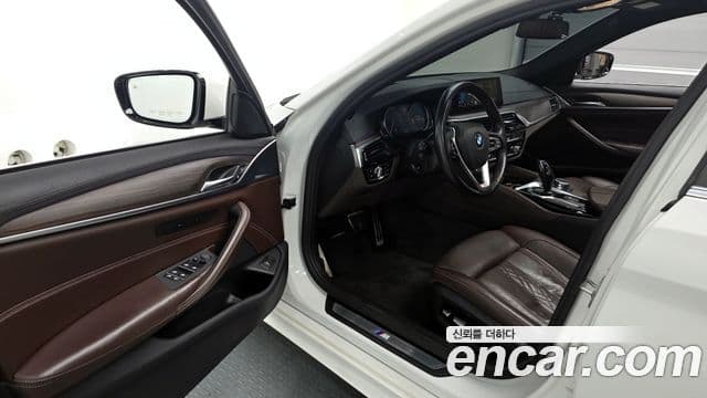 BMW 5시리즈 (G30) 530i M Sport Plus, 2018 10