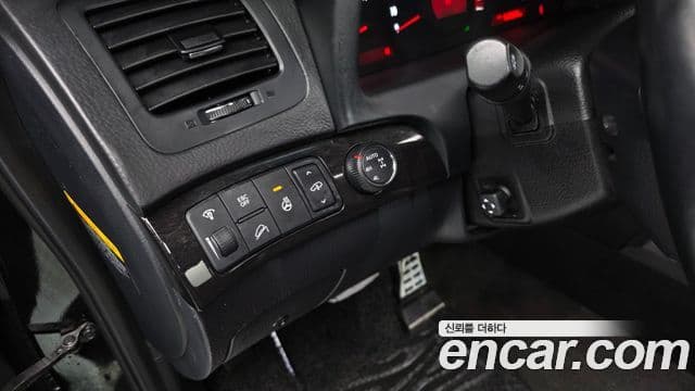 Kia Mohave 4WD KV300, 2015 14