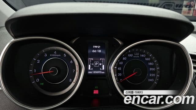 Hyundai The / новый New Avante Modern, 2016 8