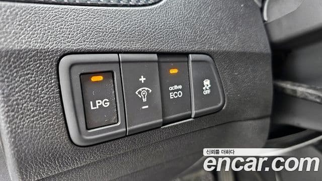 Hyundai The / новый New Avante Modern, 2016 18