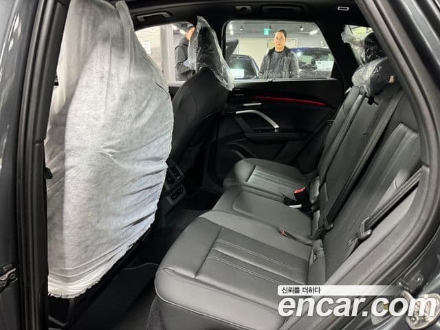 Audi Q5 (80A) 40 TDI Quattro S Line чёрный Edition, 2025 11