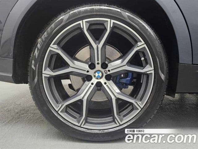 BMW X6 (G06) xDrive40i M Sport, 2022 все фото