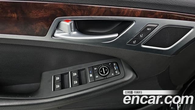 Hyundai Genesis DH Premium, 2015 18