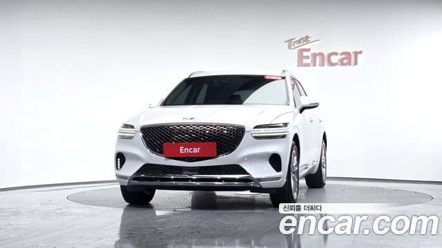 Genesis GV70, 2021 3