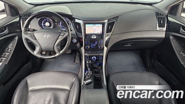 Hyundai YF Sonata топовая версия, 2010 7