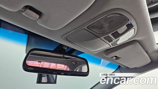 Hyundai YF Sonata топовая версия, 2010 17