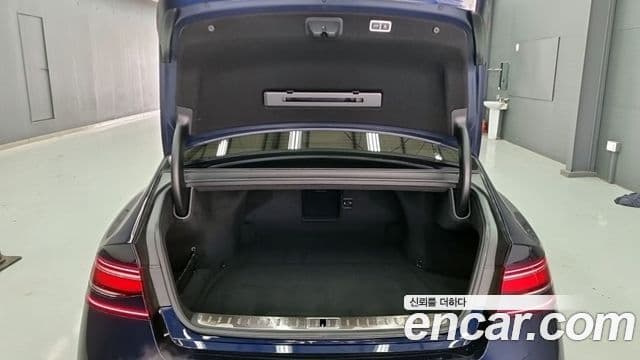 Genesis G90 (RS4) бензин 3.5 турбо AWD, 2023 17