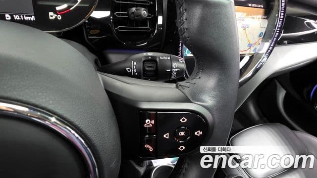 Mini Cooper 3세대, 2022 17