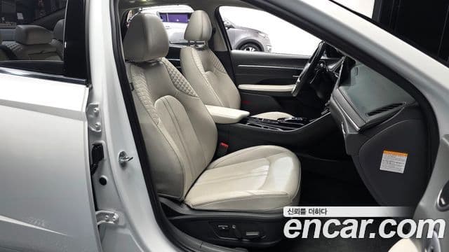 Hyundai Sonata гибрид (DN8) Inspiration, 2021 10