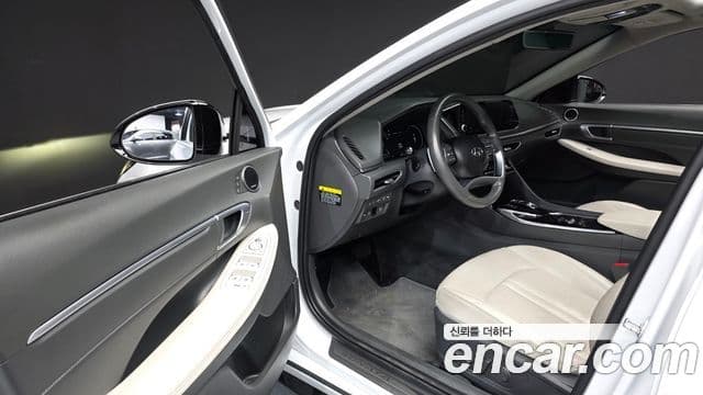 Hyundai Sonata гибрид (DN8) Inspiration, 2021 11