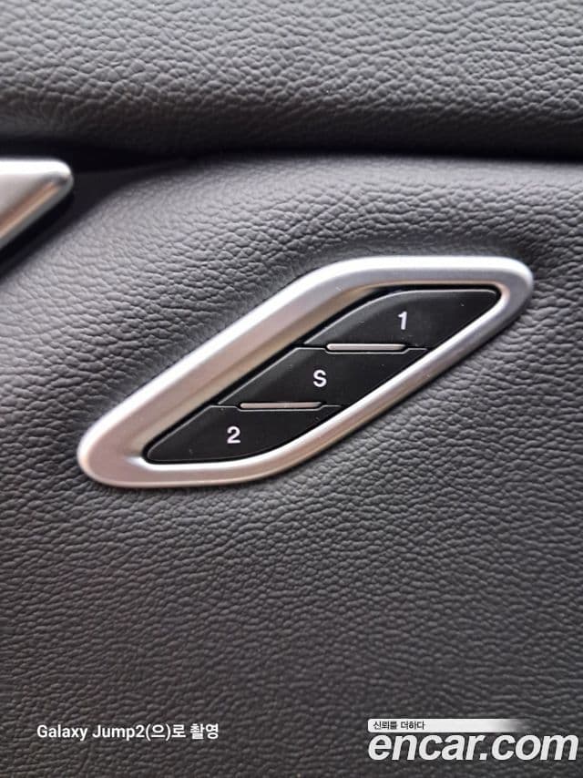 Maserati 기블리 3세대, 2021 11