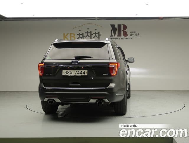 Ford Explorer 6세대 2.3 Limited 4WD, 2018 3