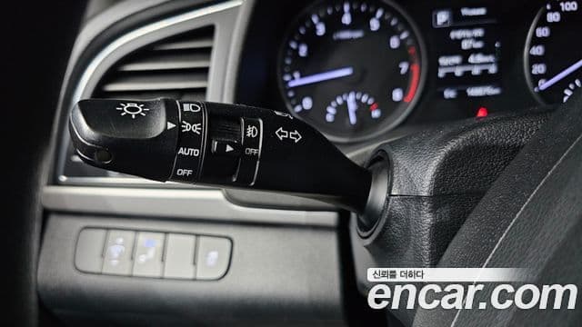 Hyundai Avante AD 1.6 GDI Value Plus, 2018 16