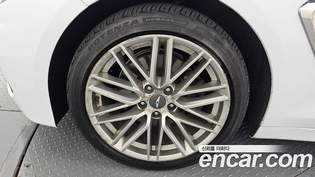 Genesis G70 Elite, 2019 все фото