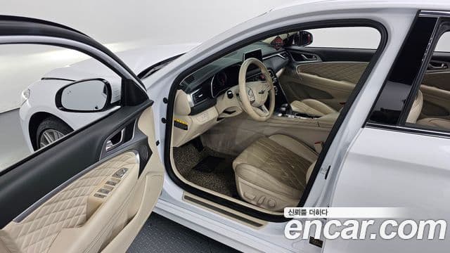 Genesis G70 Elite, 2019 11