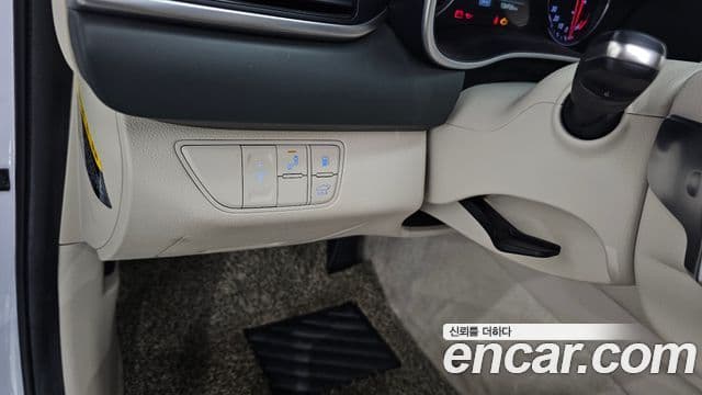 Genesis G70 Elite, 2019 16