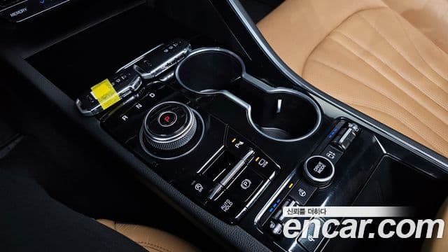 Kia K5 3세대 Signature, 2020 9