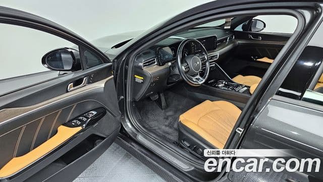 Kia K5 3세대 Signature, 2020 11