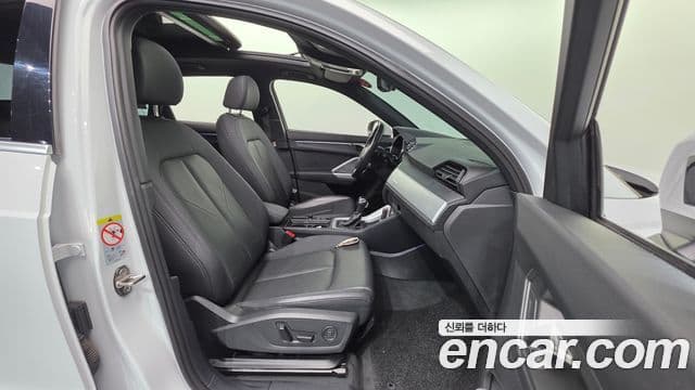 Audi Q3 (F3) Premium, 2023 10