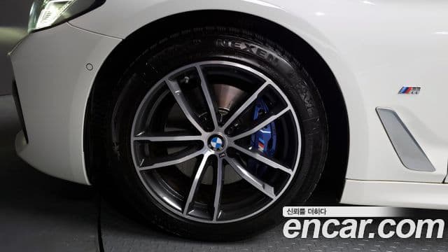 BMW 5시리즈 (G30) 520i M Sport, 2021 все фото