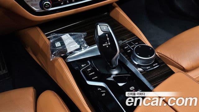 BMW 5시리즈 (G30) 520i M Sport, 2021 9