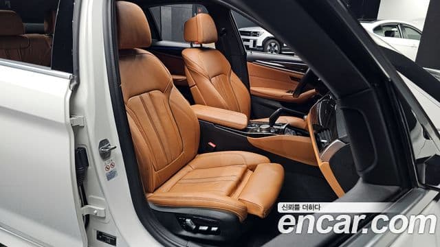 BMW 5시리즈 (G30) 520i M Sport, 2021 10