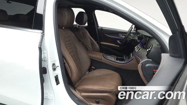 Mercedes-Benz E-класс W213 Exclusive, 2023 10