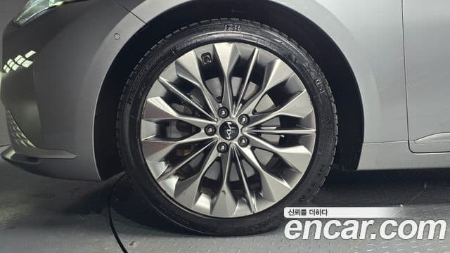 Kia K8 Platinum, 2023 все фото