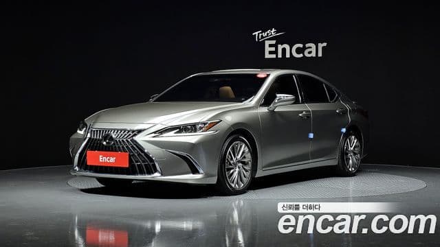 Lexus ES300h 7세대 Luxury Plus, 2024 1