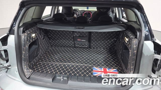 Mini Cooper S 클럽맨 2세대, 2021 21