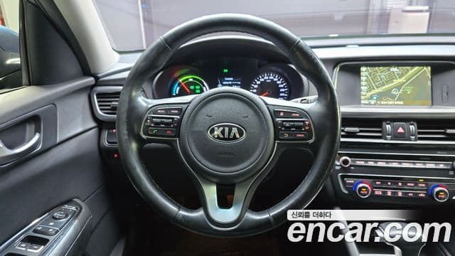Kia K5 гибрид 2세대 Noblesse, 2017 13