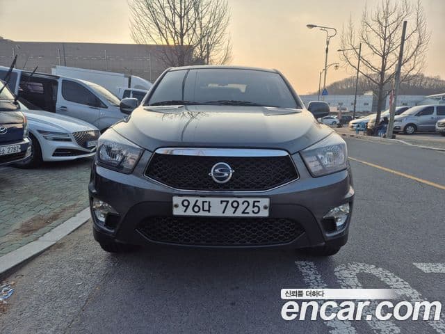 KG모빌리티(SsangYong) Korando Sport Fashion, 2014 3