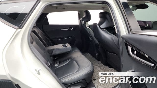 Kia EV6 Earth, 2023 12