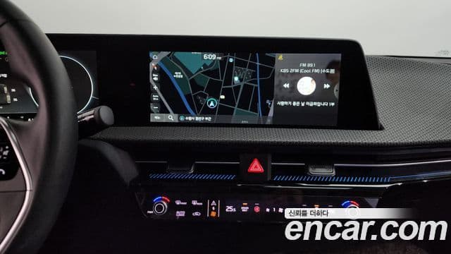 Kia EV6 Earth, 2023 14