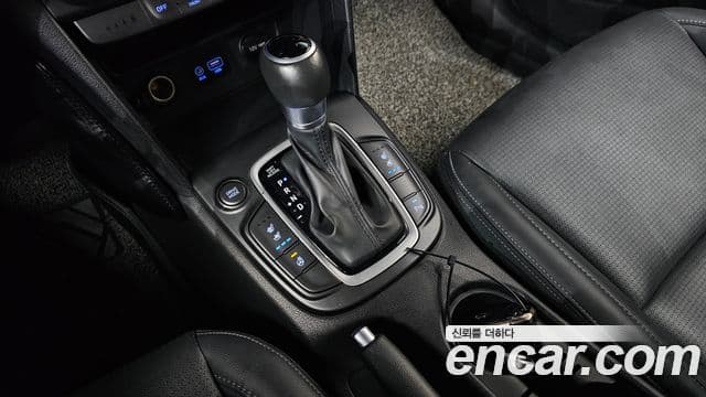 Hyundai Kona Modern Art, 2018 9