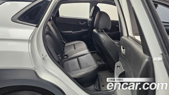 Hyundai Kona Modern Art, 2018 12