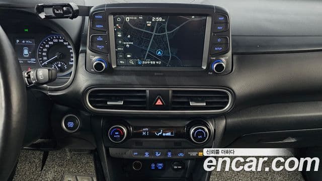 Hyundai Kona Modern Art, 2018 15