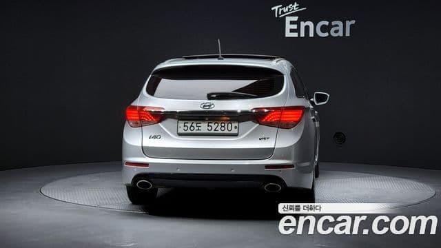 Hyundai i40 Modern, 2013 4