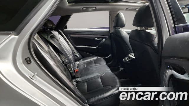 Hyundai i40 Modern, 2013 12