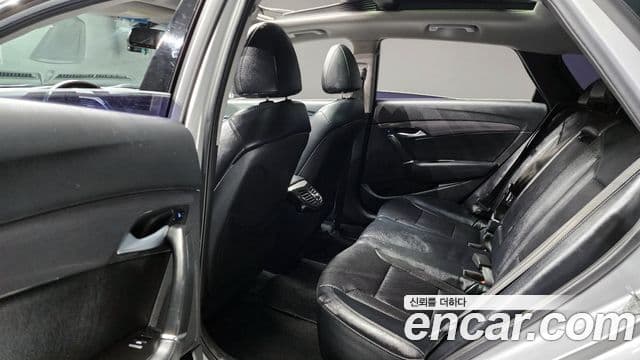 Hyundai i40 Modern, 2013 13