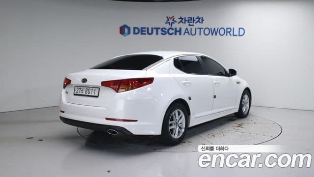 Kia K5 LPI Deluxe, 2011 2