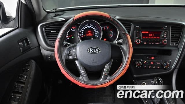 Kia K5 LPI Deluxe, 2011 8