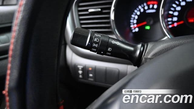 Kia K5 LPI Deluxe, 2011 15