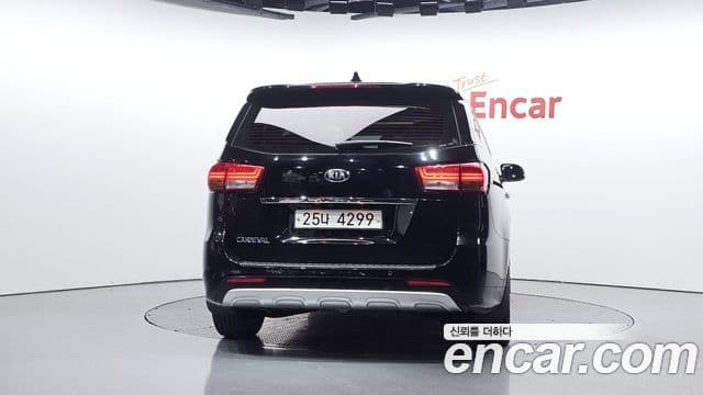Kia All New Carnival Noblesse, 2017 4