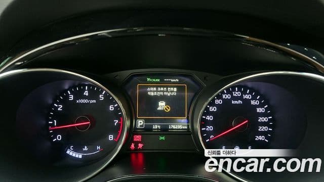 Kia All New Carnival Noblesse, 2017 8