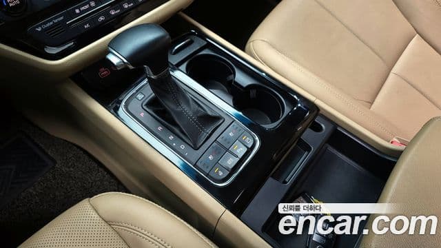 Kia All New Carnival Noblesse, 2017 9