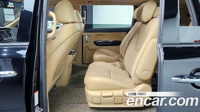 Kia All New Carnival Noblesse, 2017 12