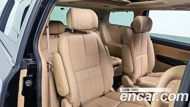 Kia All New Carnival Noblesse, 2017 13