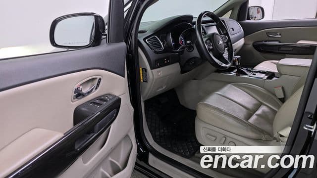 Kia The / новый New Carnival Special, 2020 11